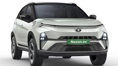 ಸ್ವದೇಶಿ ಬ್ರ್ಯಾಂಡ್ನ್ನು ಕೈಬಿಡದ ಜನ: ನಂ.1 ಸ್ಥಾನದಲ್ಲಿ ಟಾಟಾ.. ಎಂಜಿ & ಮಹೀಂದ್ರಾಗಳನ್ನು ಹಿಂದಿಕ್ಕಿದೆ!