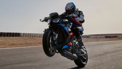 ನಿನ್ನೆಯಷ್ಟೆ ಬಿಡುಗಡೆಯಾದ ದುಬಾರಿ BMW M 1000 R ವಿಶೇಷತೆಗಳು 