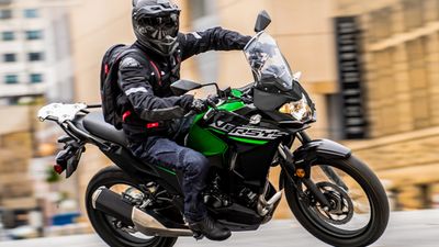 RTX ബുക്ക് ചെയ്‌താൽ എന്ന് കിട്ടുമെന്ന് പോലും അറിയില്ല, വെർസിസ് 300 ഇപ്പോൾ 3.19 ലക്ഷത്തിന് വാങ്ങാം