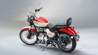 5 വർഷത്തിൽ വിറ്റത് ക്രൂയിസർ ബുള്ളറ്റിൻ്റെ 6 ലക്ഷം യൂണിറ്റുകൾ, തരംഗമായി തണ്ടർബേർഡിൻ്റെ പകരക്കാരൻ