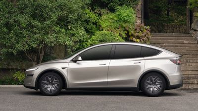 ഇന്ത വാട്ടി മിസാകാത്..! 681KM റേഞ്ചുള്ള 6-സീറ്റര്‍ ഫാമിലി ഇവിയുമായി ടെസ്‌ല; വില പ്രതീക്ഷിച്ചതിലും കുറവ്