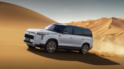 இந்தியாவை மிரள விட சீனாவில் இருந்து வருது புதிய ஹைபிரிட் எலெக்ட்ரிக் கார்