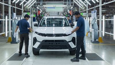 மாருதிக்கு அடுத்து இனி டாடா மோட்டார்ஸ் தான்... புதிய கார்களினால் ஒரே வருடத்தில் கை மேல் பலன்!