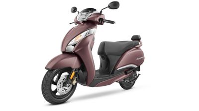 ரொம்ப கம்மி விலையில் 125 சிசி ஸ்கூட்டர் வாங்கனுமா.. அப்போ இது தான் நீங்க தேடுறது!