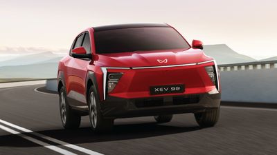 400% உயர்ந்த மஹிந்திரா எலெக்ட்ரிக் கார் விற்பனை.. ஷோரூம்ல கூட்டம் அள்ளுது!