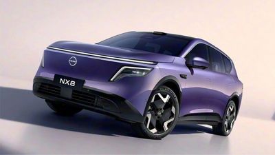 30 நிமிஷத்துல 8000 புக்கிங்.. 1,450 கிமீ ரேஞ்சு கொண்ட கார்.. அசத்தலான வசதிகளுடன் வெளியானது!