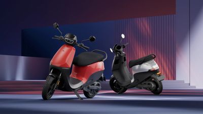 320 கிமீ ரேஞ்சு கொடுக்கக்கூடிய எலெக்ட்ரிக் ஸ்கூட்டர் அறிமுகம்.. அதுவும் ரொம்ப கம்மி விலையில!