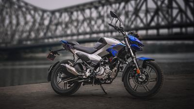 బడ్జెట్ ధరలో బుల్లెట్ స్పీడ్.. కుర్రాళ్లకు పిచ్చెక్కించే టాప్ 5 బడ్జెట్ స్పోర్ట్స్ బైక్స్ ఇవే 