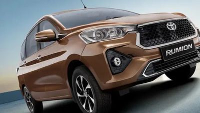 లీటరుకు 20 కిమీ మైలేజ్..అదిరిపోయే స్పేస్..మారుతి ఎర్టిగా పని అయిపోయినట్లేనా ?