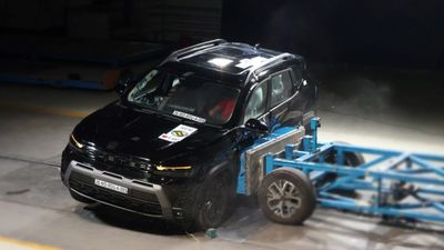 క్రాష్ టెస్ట్‌లో దుమ్మురేపిన డస్టర్.. ఇకపై నమ్మకంగా కొనచ్చు! 5 స్టార్ సేఫ్టీతో అదరగొట్టింది