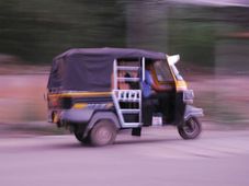 जयपुर के ऑटो, टैक्सी में लगेंगे जीपीएस