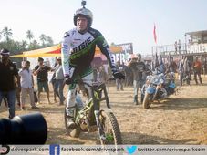 PICS : वर्ल्‍ड फेमस एंड्यूरोक्रॉस राइडर डाउगी लैम्‍पकिन ने दिखाए करतब तो हर किसी के उड़े होश