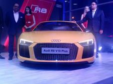 330 किलोमीटर प्रति घंटे की स्पीड वाली आॅडी की अबतक की सबसे तेज़ कार दिल्ली में हुई लॉन्च 