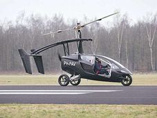 हवा में कार पर उड़ने की तमन्ना को अब लगेंगे पंख, भारत में लॉन्च होगी यह उड़ने वाली कार 