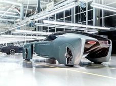 एल्‍युमिनियम के टुकड़ों से बने हैं रोल्‍ज रॉयस की इस 20 फीट लंबी 'फ्यूचर कार' के पहिए ! 