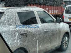 स्पॉटेड : सैंगयॉन्ग टिवोली भारतीय रोड्स पर की जा रही है टेस्ट, कैमरे में हुई कैद 