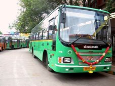 टाटा मोटर्स ने बंगलुरू ट्रांसपोर्ट को दिया 30 बसों का उपहार
