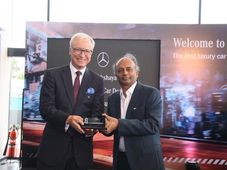 रॉयल सिटी मैसूर में खुला मर्सिडीज-बेंज का 3-एस डीलरशिप