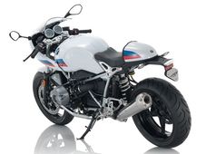 बाइक वीक में बीएमडब्ल्यू ने लॉन्च किया आर नाइन टी रेसर, कीमत 17.30 लाख