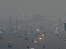 अगर इन उपायों पर हो विचार तो ट्रैफिक और पोल्यूशन का निकल सकता है सोल्यूशन