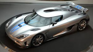 दुनिया की सड़कों पर राज करने वाली वो 5 लग्जरी कारें जिन्हें भारतीयों ने नकारा