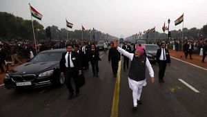 दुनिया के सबसे पावरफुल लोगों की सुपर पावरफुल कारें - Narendra Modi से लेकर Donald Trump तक