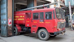 आखिर फायर बिग्रेड की गाड़ियों का रंग 'लाल' क्यों होता है?
