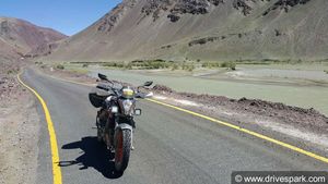 अब साल के पूरे 12 महिने लद्दाख की सड़कों पर दौड़ाइये गाड़ी 