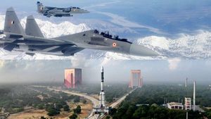 इसरो ने लांच किया जीसैट-7ए सैटेलाइट, बढ़ेगी वायुसेना की ताकत