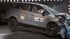 विडियो: महिंद्रा माराजो क्रैश टेस्ट रिजल्ट — जानें कितनी सेफ है ये MPV