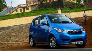 महिंद्रा e2o इलेक्ट्रिक कार का उत्पादन हुआ बंद, जानिये क्या है वजह