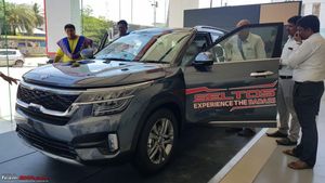 किया सेल्टोस पहुंची शोरूम, बुकिंग करने से पहले कर सकते है अनुभव