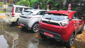 टाटा नेक्सन आ रहा क्रूज कंट्रोल के साथ, टेस्टिंग के दौरान आयी नजर