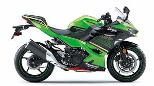 कावासाकी निंजा 400 को नए रंग के साथ किया गया लॉन्च, कीमत 4.99 लाख रुपयें
