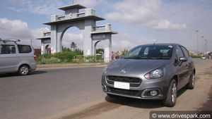 हाईवे में पार्किंग करने पर जब्त हो सकती है आपकी कार, किया जा सकता है नीलाम