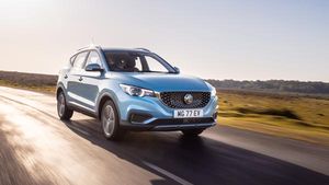 एमजी जेडएस इलेक्ट्रिक 5 साल की वारंटी के साथ होगी लाॅन्च, जानिये क्या मिलेंगे फायदे