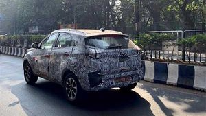 टाटा अल्ट्रोज इलेक्ट्रिक टेस्टिंग के दौरान दिखी, जानिए क्या मिलेंगे फीचर्स