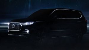 एमजी ने मैक्सस डी90 एसयूवी की टीजर इमेज की जारी, ऑटो एक्सपो में होगी पेश