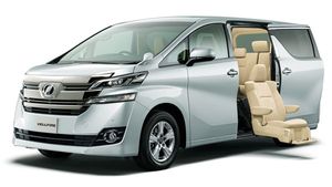 टोयोटा वेलफायर एमपीवी के वेरिएंट की जानकारी आई सामने, देखें तस्वीरें