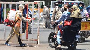 केरल में 20 अप्रैल से शुरू होगा ऑड-इवन सिस्टम, महिलाओं को मिलेगी छुट