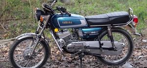 Yamaha RX100 Restored: यामाहा आरएक्स100 को रिस्टोर कर बनाया बेहद खूबसूरत, देखें वीडियो