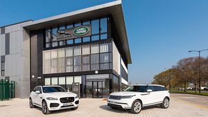 Jaguar Land Rover Job Cuts In UK: जगुआर लैंड रोवर करेगी 1,000 कर्मचारियों की छंटनी