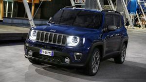 Jeep Renegade SUV Spied Testing: नई जीप रेनेगेड टेस्टिंग के दौरान आई नजर, जल्द होगी लॉन्च