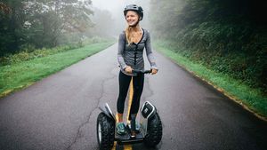 An Era Of Self Balancing Scooters To End: सेगवे सेल्फ बैलेंसिंग स्कूटरों का निर्माण करेगी बंद, जानें