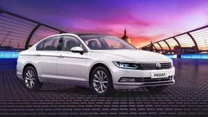 Volkswagen Passat Facelift Spy Pics: फॉक्सवैगन पसाट फेसलिफ्ट टेस्टिंग के दौरान आई नजर