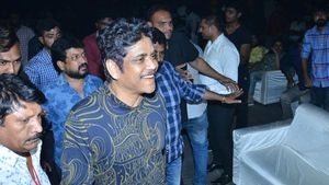 सुपरस्टार नागार्जुन ने खरीदी टोयोटा वेलफायर, अंदर से जन्नत लगती है यह कार