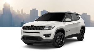 Jeep Compass Night Eagle Delivery Begins: जीप कम्पास नाइट ईगल की डिलीवरी हुई शुरू, जानें फीचर्स