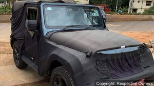 2020 Mahindra Thar Spied: नई महिंद्रा थार को पेश किये जाने से पहले इंटीरियर की तस्वीरें आई सामने