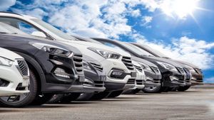 New Vehicle Registration: यूपी में अब नए वाहनों पर रख सकेंगे पुराने का रजिस्ट्रेशन नंबर, जानें