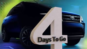 Toyota Urban Cruiser Booking: टोयोटा अर्बन क्रूजर की बुकिंग आज से हुई शुरू, 22 अगस्त को होगी लॉन्च